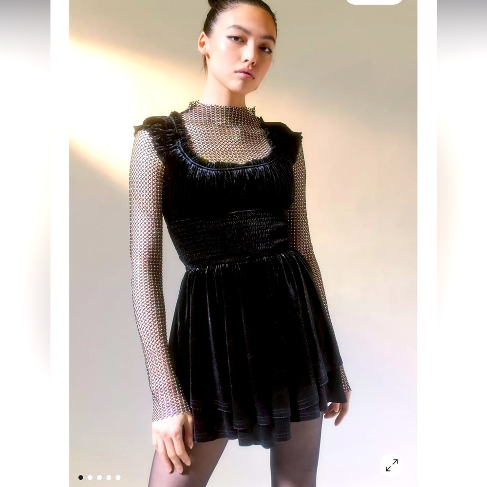 Nwt Rosie velvet ruched romper urban outfitters small petite goth boho Y2K $98